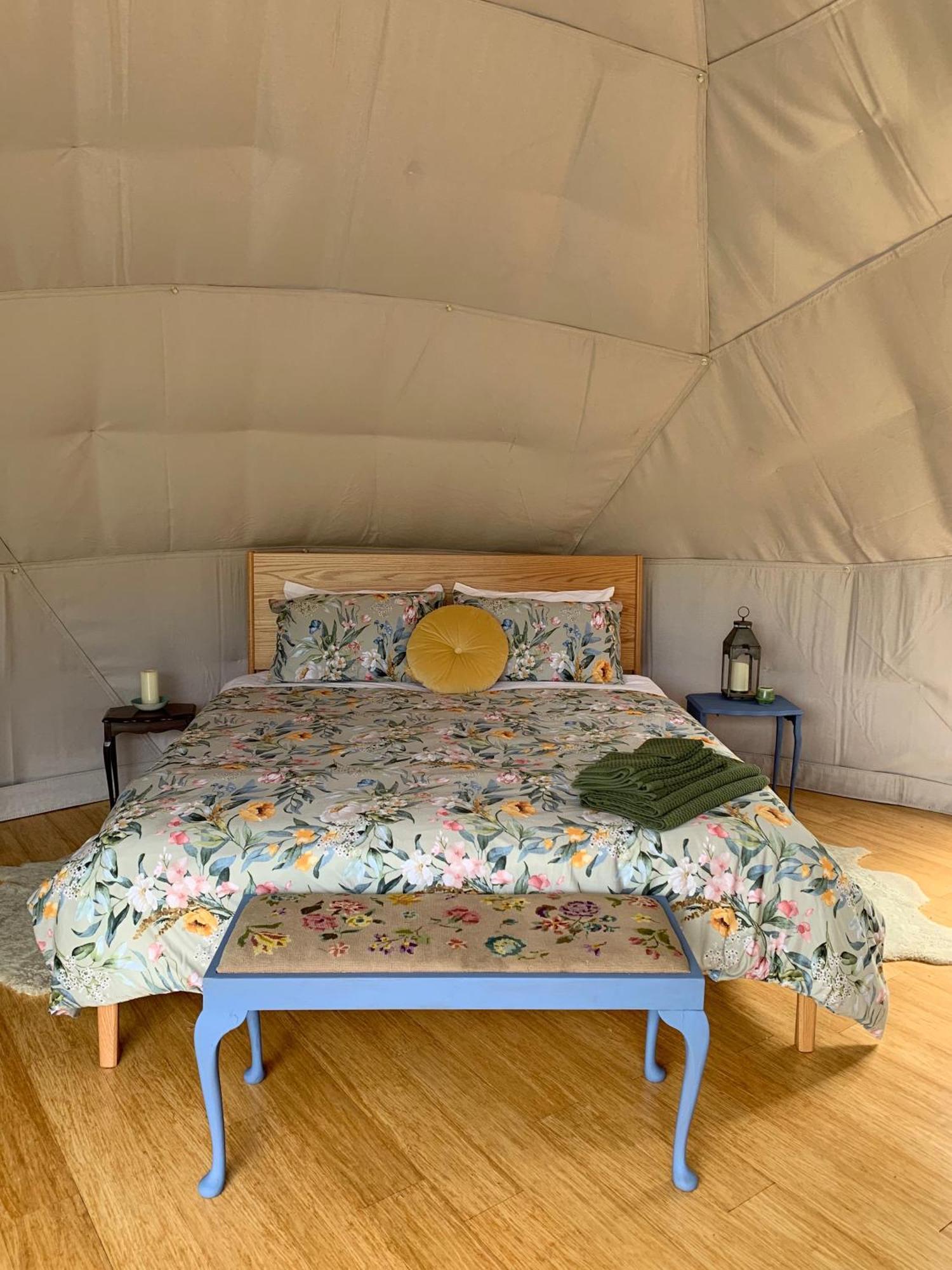 Takahuri Glamping Domes วังกานุย ภายนอก รูปภาพ